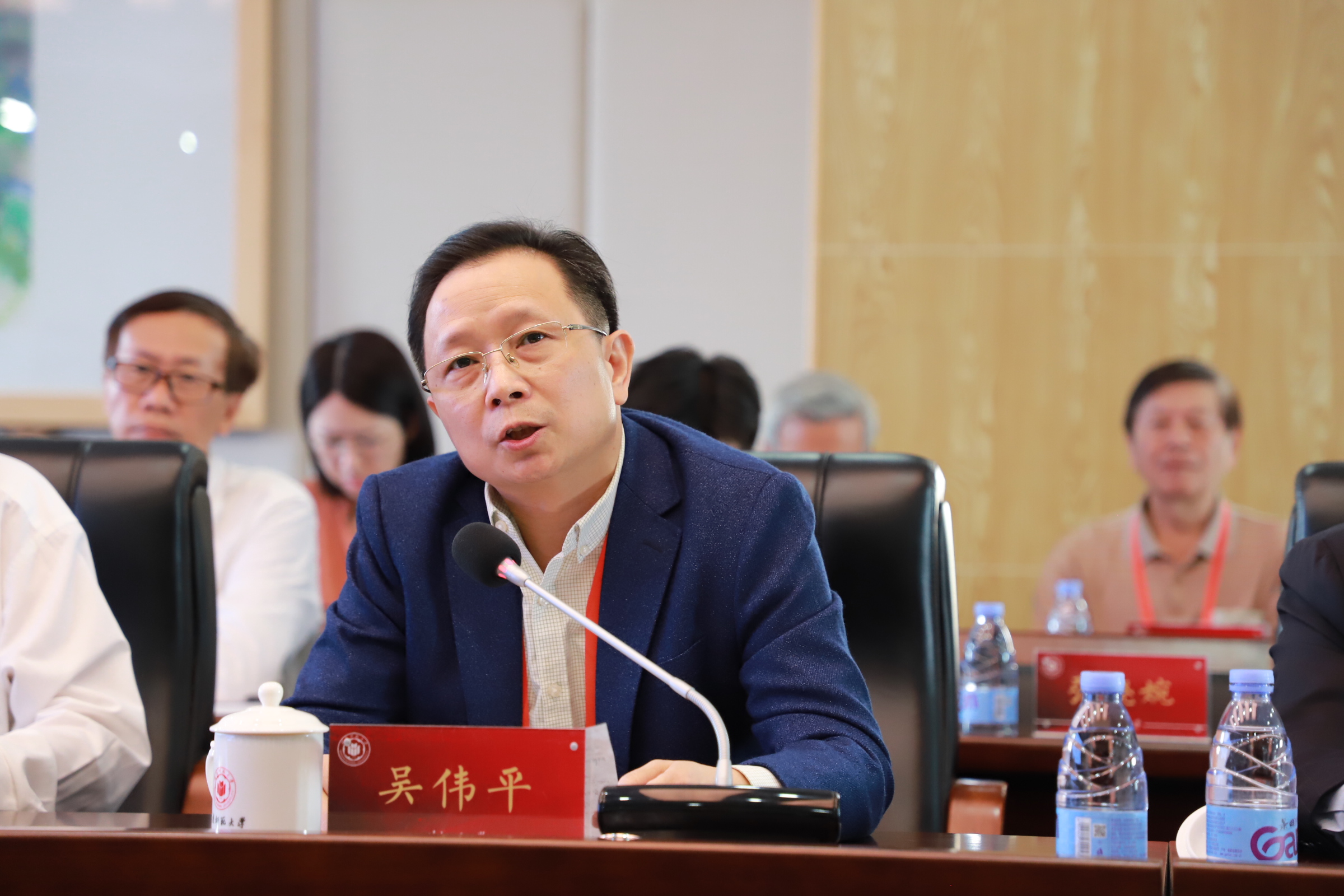 福建省教育厅副厅长吴伟平致辞